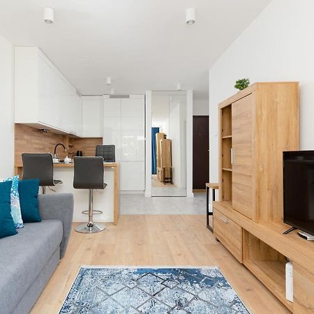Apartments City Center Ochota By Noclegi Renters Warschau Buitenkant foto